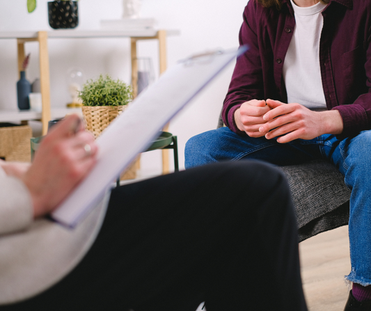 Jakie techniki terapeutyczne stosują psycholodzy online?